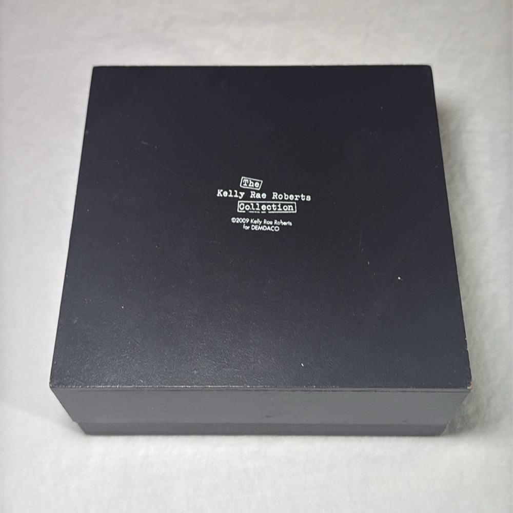 Demdaco Kelly Rae Roberts Love Square Keepsake Box Home Decor 5x5 EUC - Picture 2 of 8
